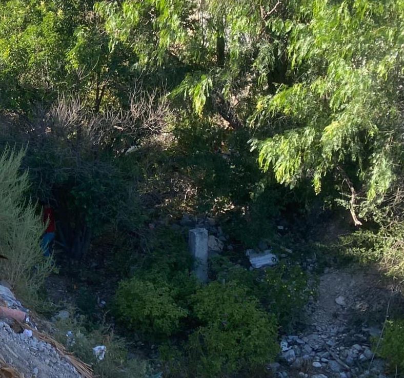 Sucumbe por suicidio al interior del arroyo