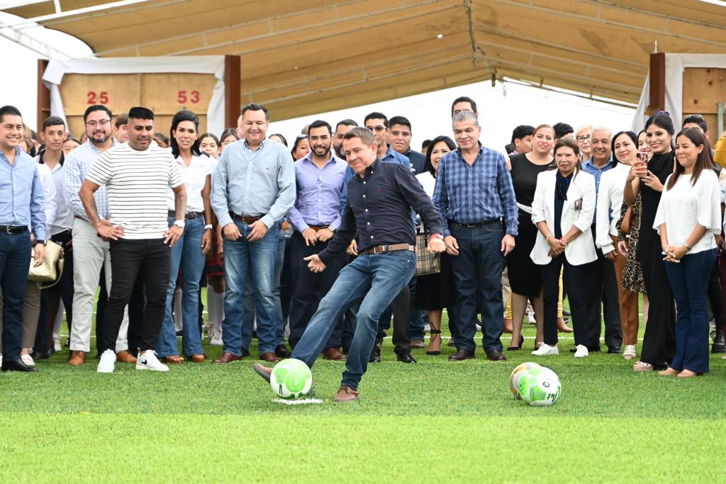 INAUGURAN CANCHA HUGO Y GOBERNADOR