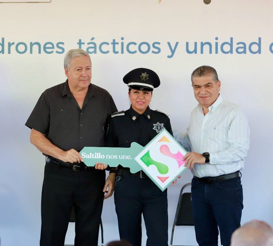 Refuerzan Riquelme y Chema Fraustro seguridad en Saltillo con patrullas y equipo