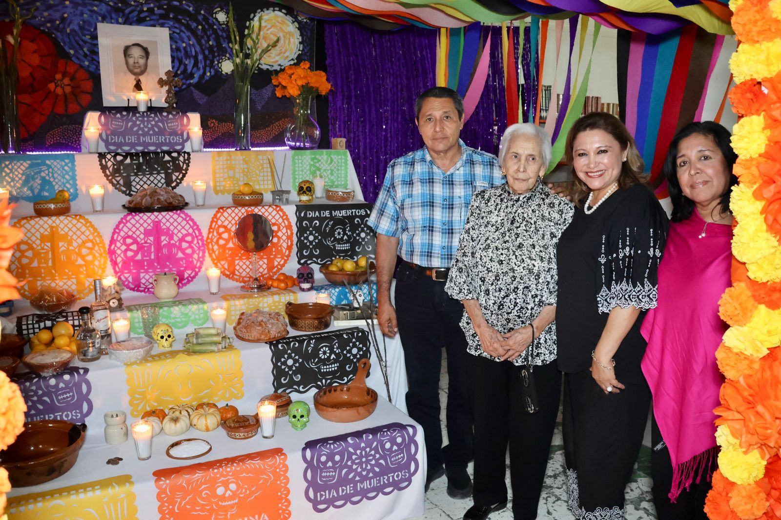 Honran memora del Profe Alfonso Haro