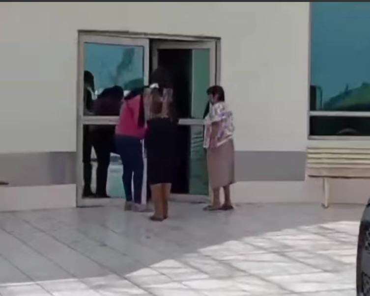 Lo machetean por mala paga