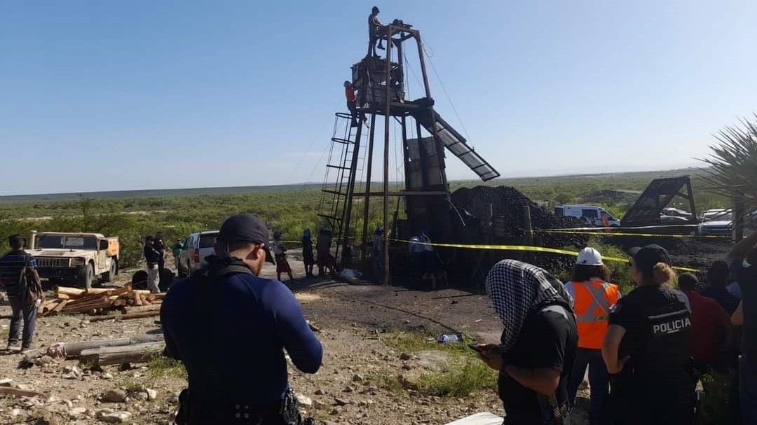 Roban cable de cobre de la mina