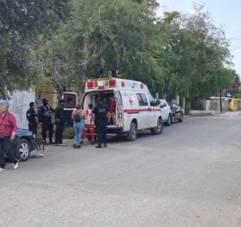 Agarran a tubazos a presunto ladrón