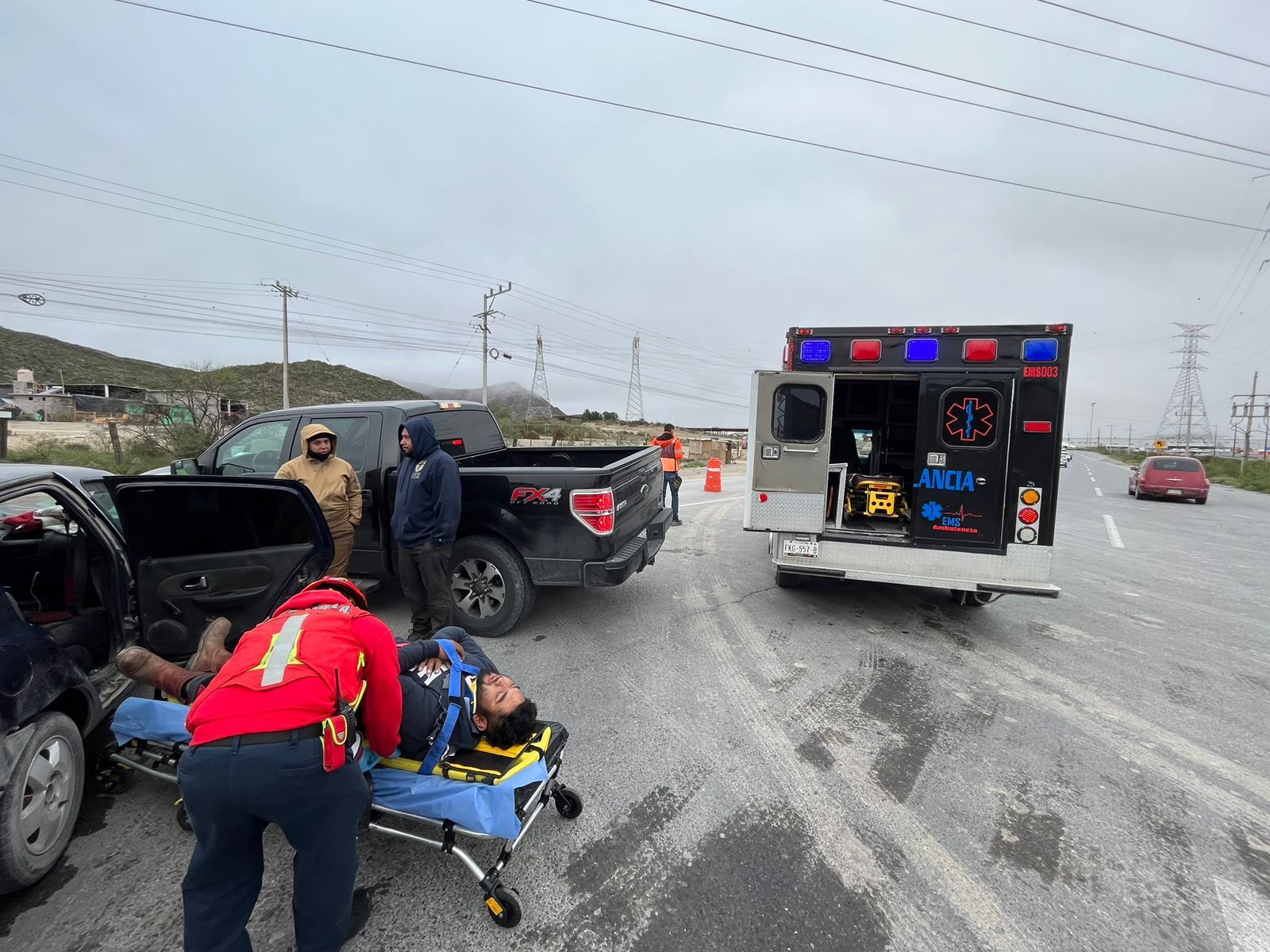 Aparatoso accidente deja como saldo 2 lesionados