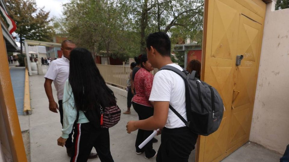 “Aparte de feo, pobre”: este habría sido el motivo por el que el alumno apuñaló a su maestra en Coahuila