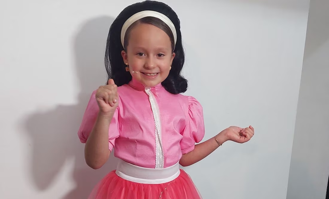 Michaela Bisogno, hija de Daniel Bisogno, debuta en «Vaselina» y está lista para convertirse en actriz