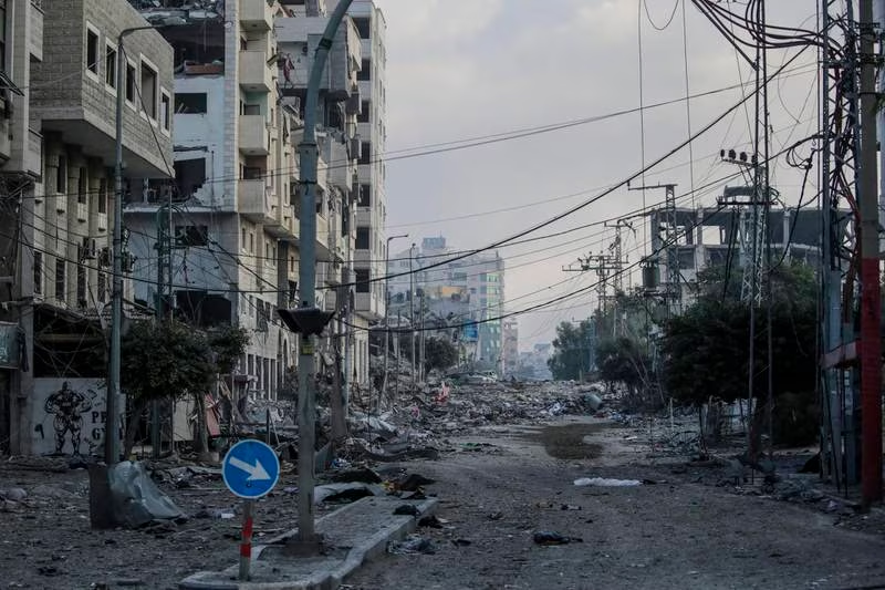Israel bombardea hospital en Gaza; hay al menos 500 muertos, la mayoría niños y mujeres