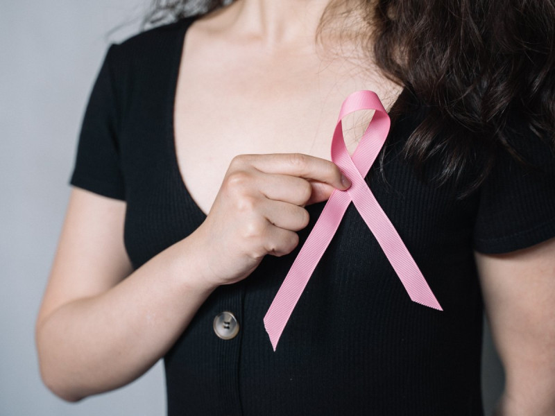 Cáncer de mama: estos son los síntomas que se pueden presentar con este padecimiento