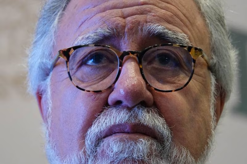 ¿Y Ayotzinapa? Encinas ‘salta’ a equipo de Sheinbaum sin esclarecer desaparición de los 43 normalistas