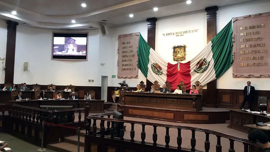 CAPACITAN EN CONGRESO POR LENGUAJE INCLUSIVO
