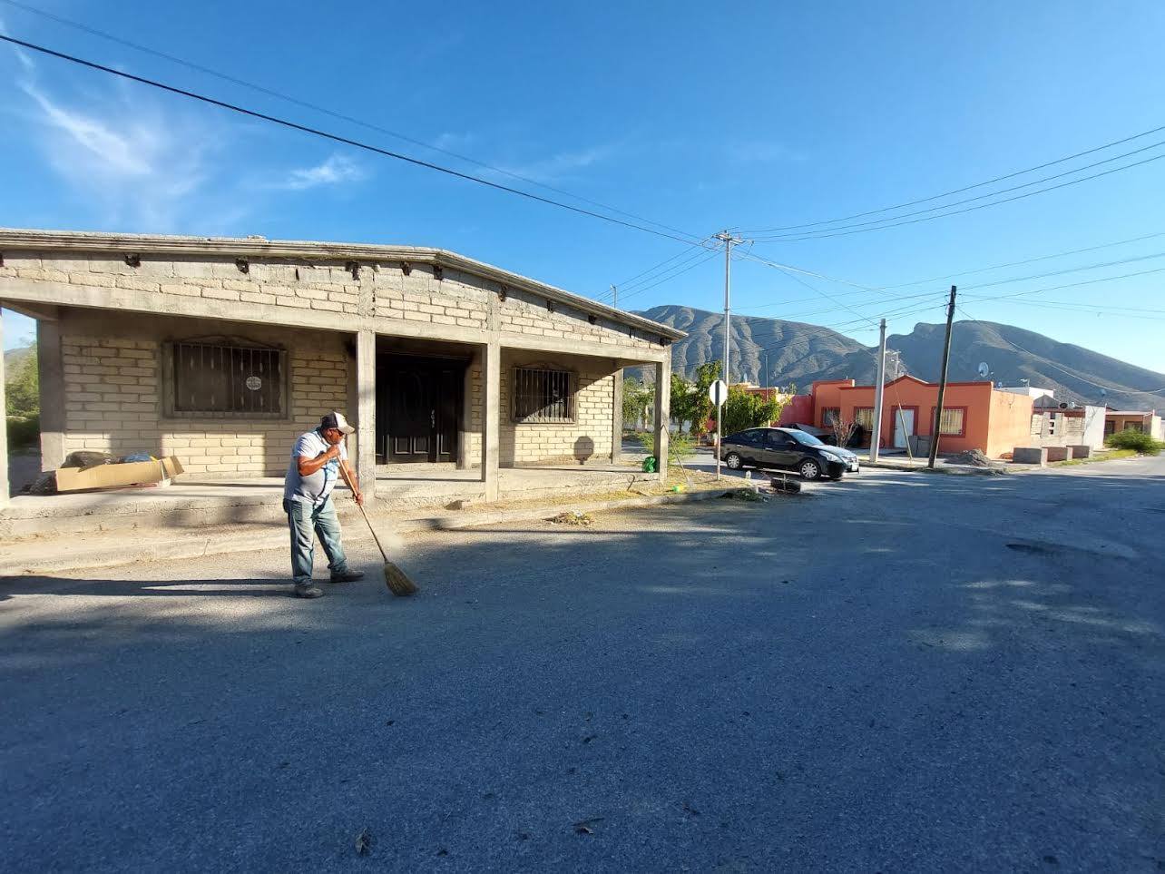 Mantienen limpieza en colonias de 4C