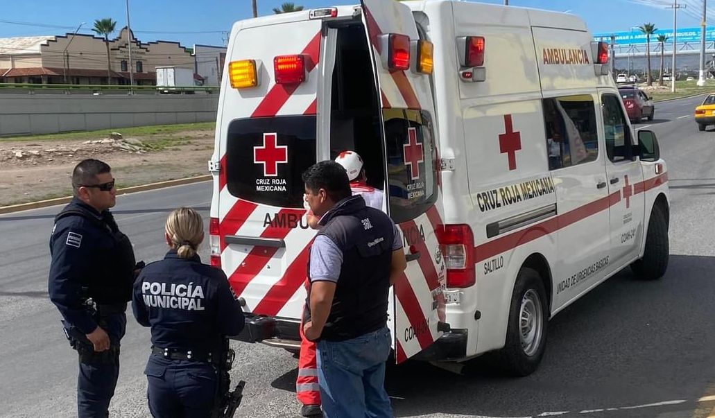 Auxilia Policía a hombre en estado inconsciente