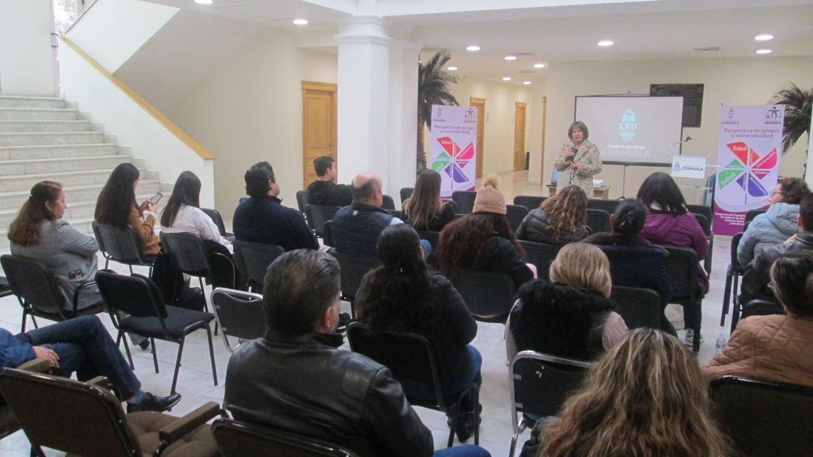 Concluye el Congreso capacitación en DDHH, género y discriminación