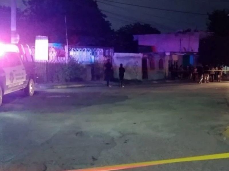 Comando ejecuta a joven en su casa