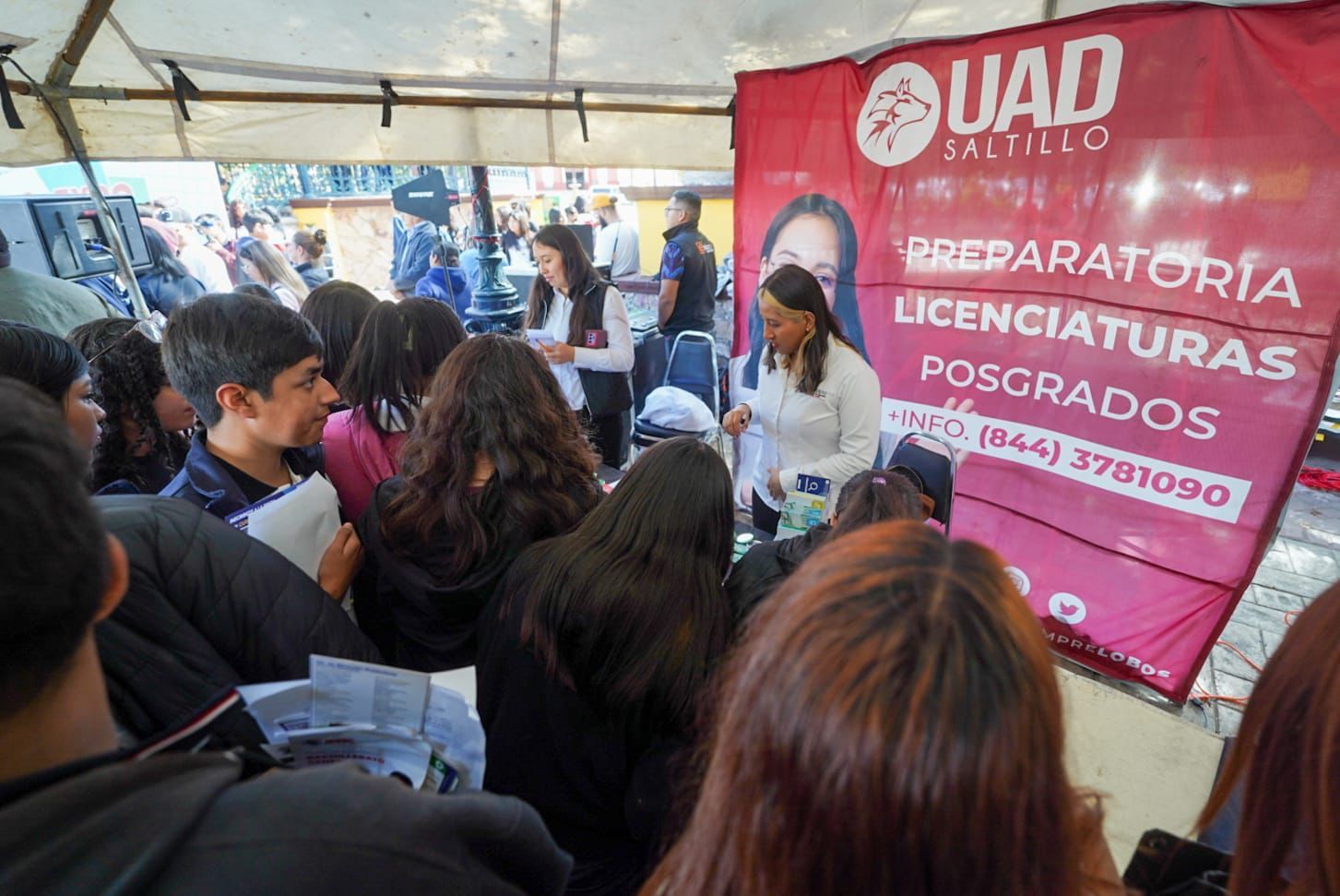 Muestran oferta educativa para los ramosarizpenses