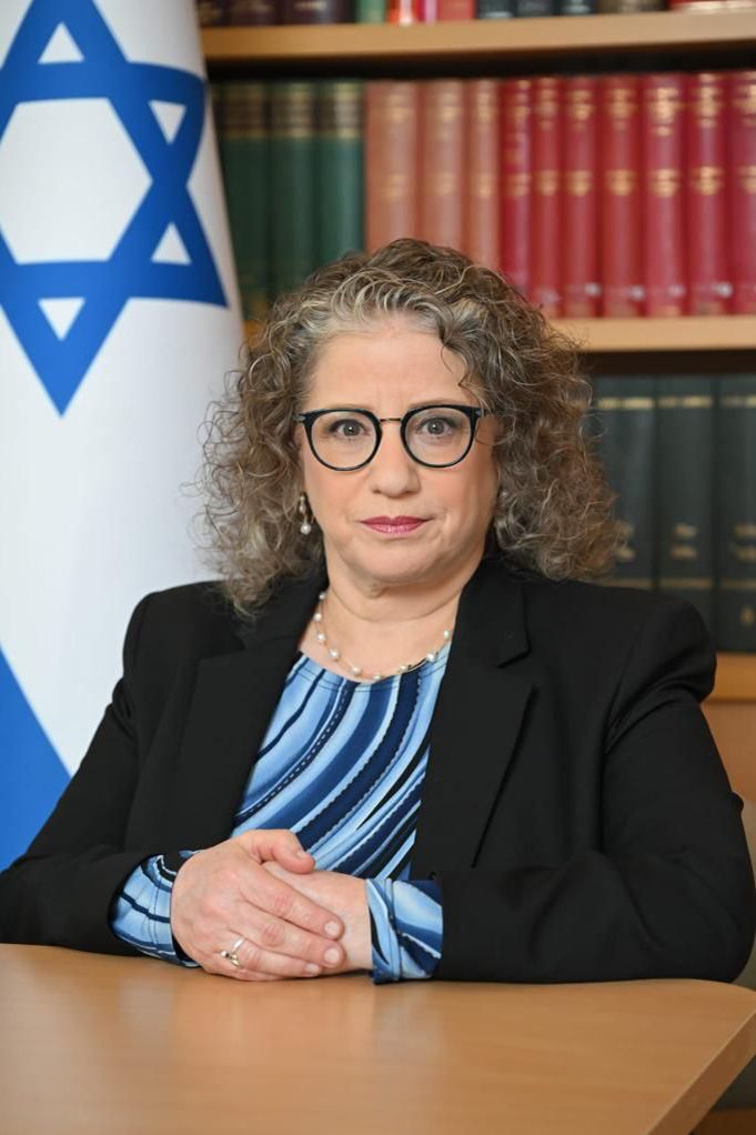 Embajadora israelí: Enemigos no son los palestinos, sino terroristas