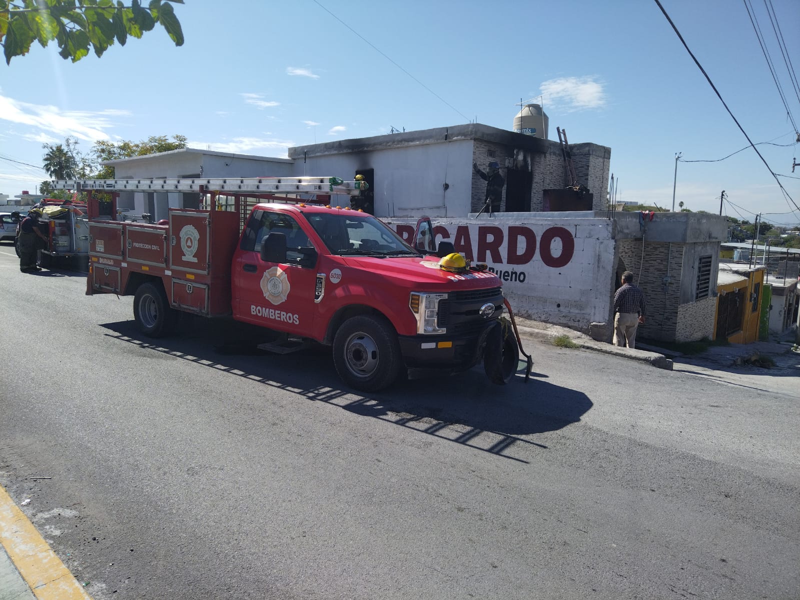 Arde vivienda en la Guerrero