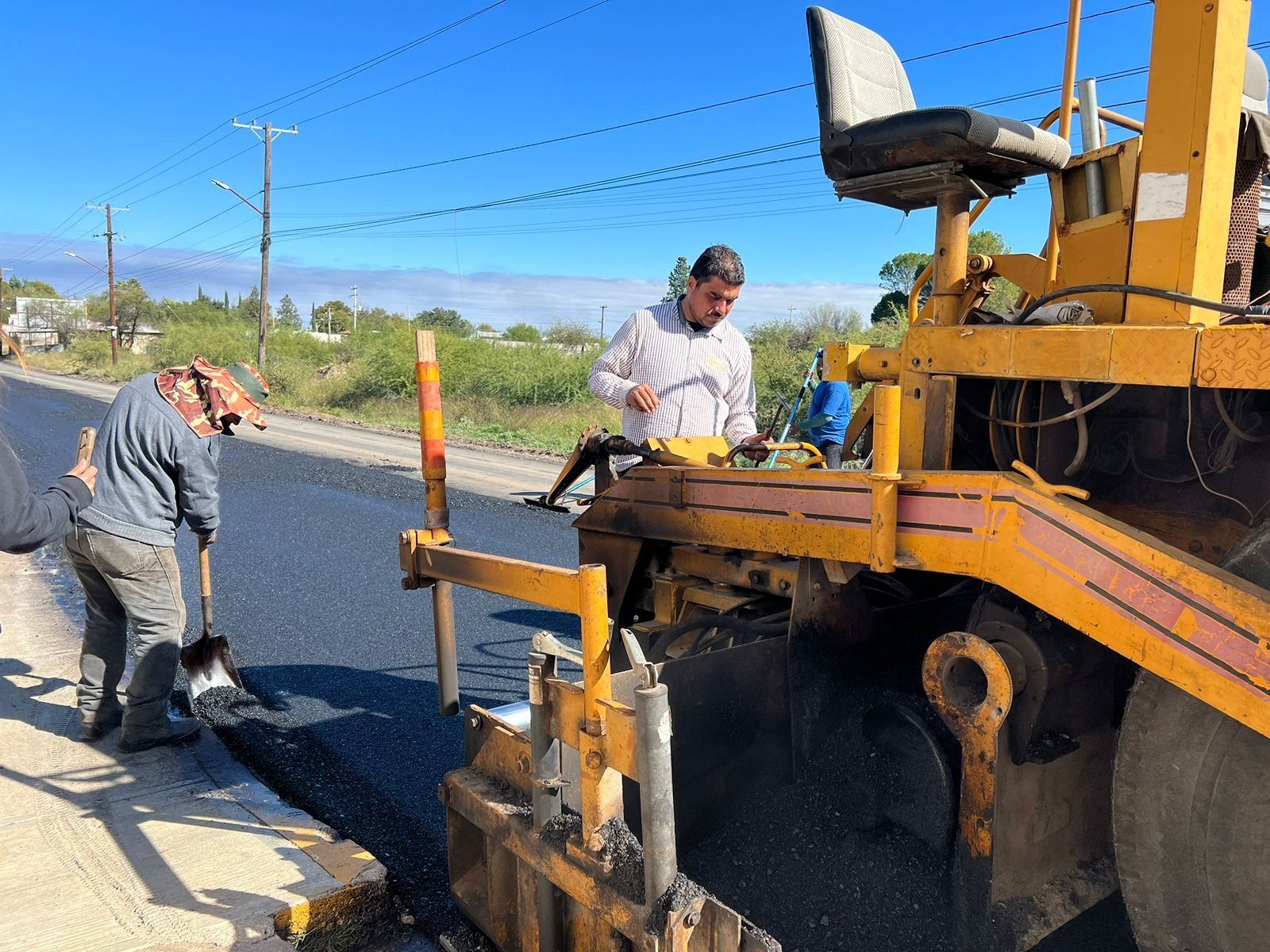 Realizan en Múzquiz obras de recarpeteo