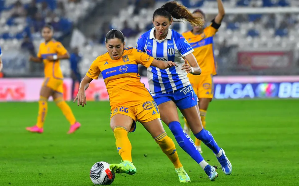 Rayadas y Tigres quedan a deber en espectáculo y empatan sin goles en la Ida