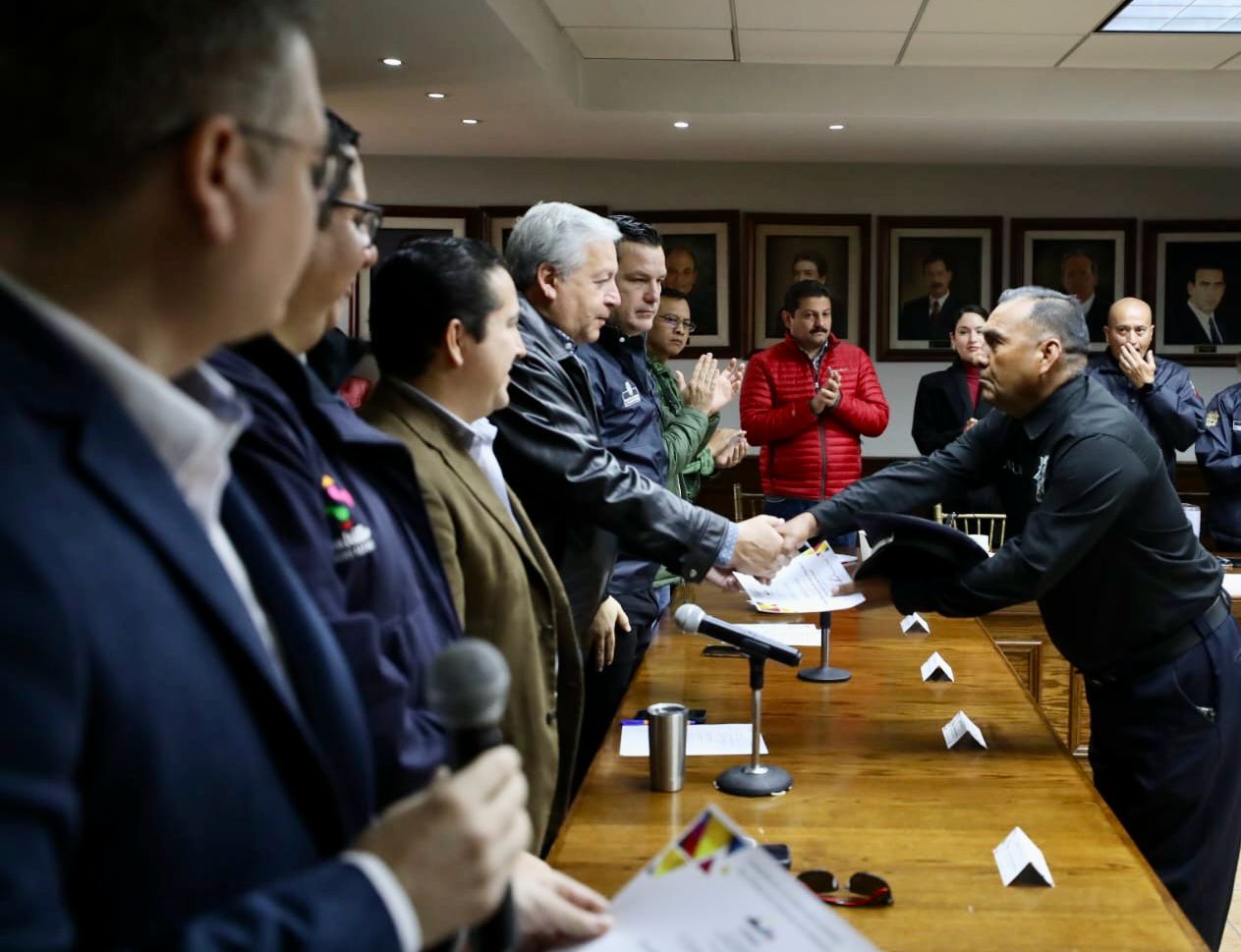 Capacitan a policías en Protección Civil