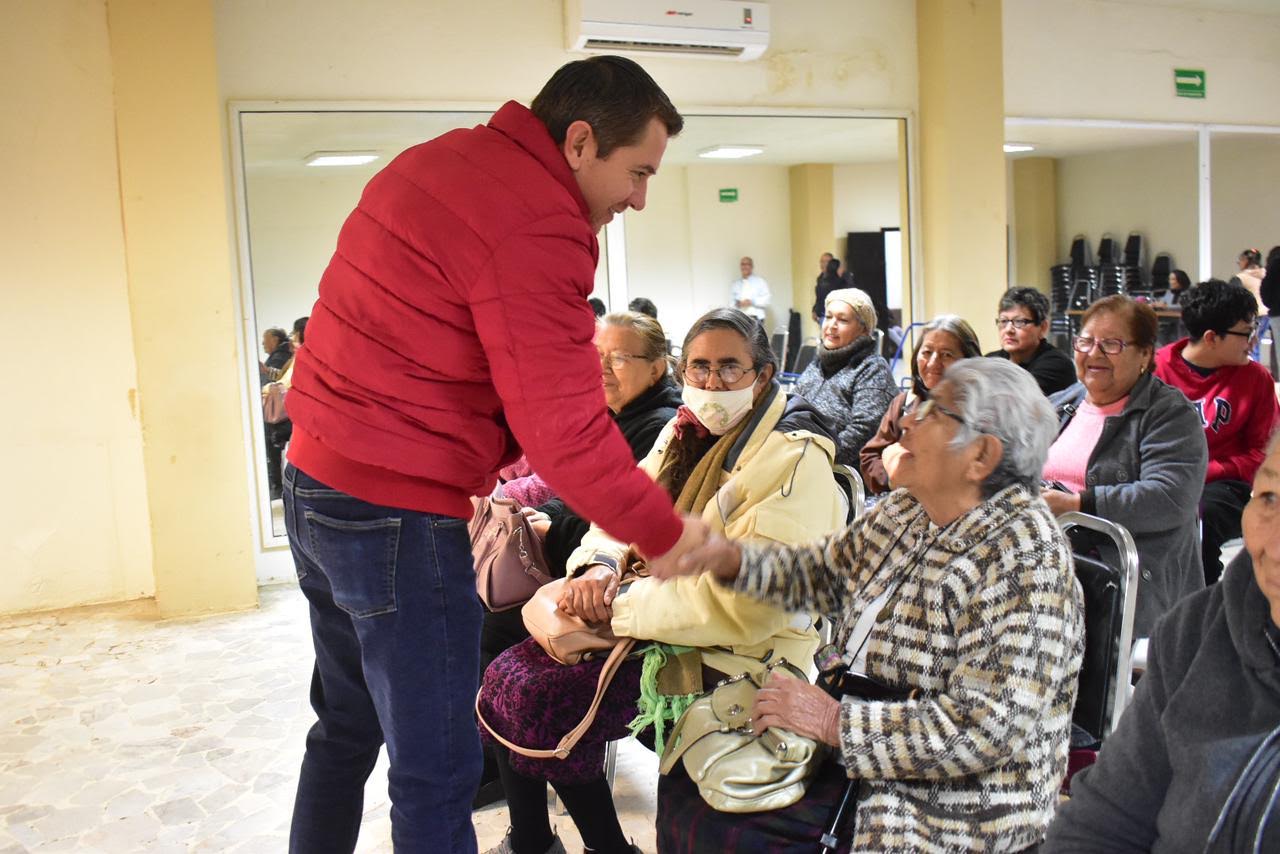 Agradece Hugo Lozano apoyo de DIF Coahuila