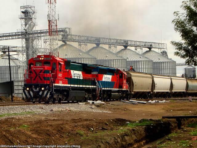 SIGUE ADELANTE PLAN TRENES DE PASAJEROS