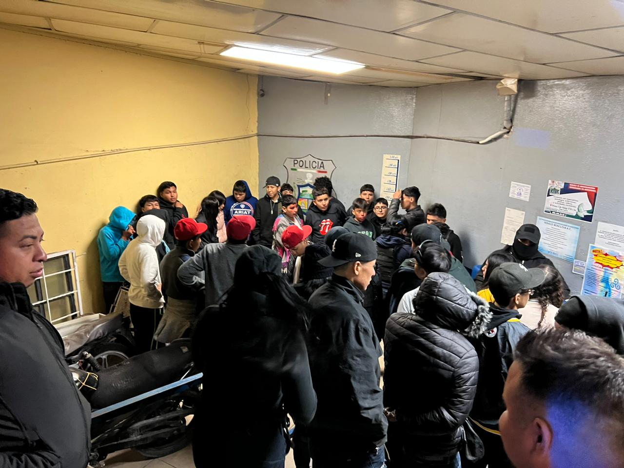 Detiene la Policía a 31 vándalos de Halloween