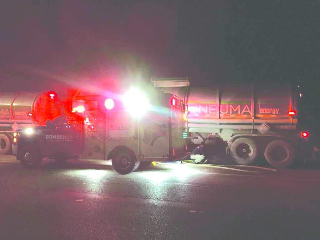 Moviliza falso reporte de incendio de pipa
