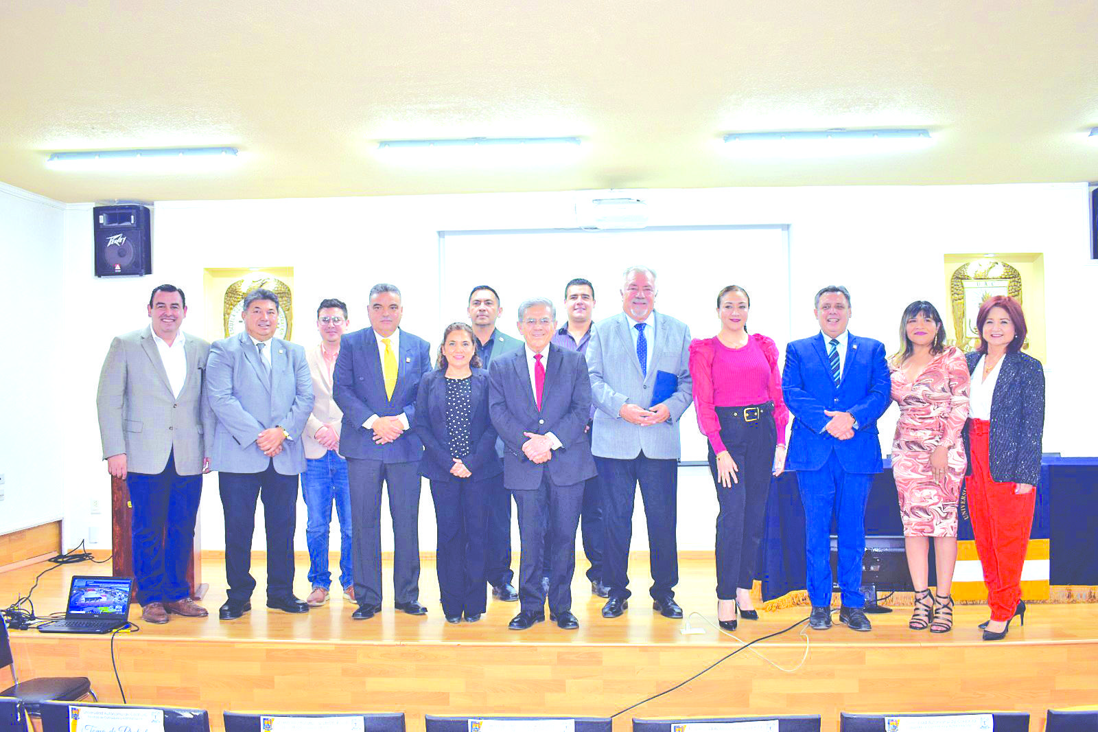 Asume Director de FCA