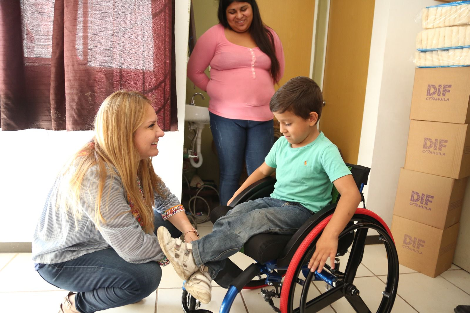 ATENDIÓ DIF COAHUILA 27 MIL SOLICITUDES DE APOYO: MARCELA GORGÓN