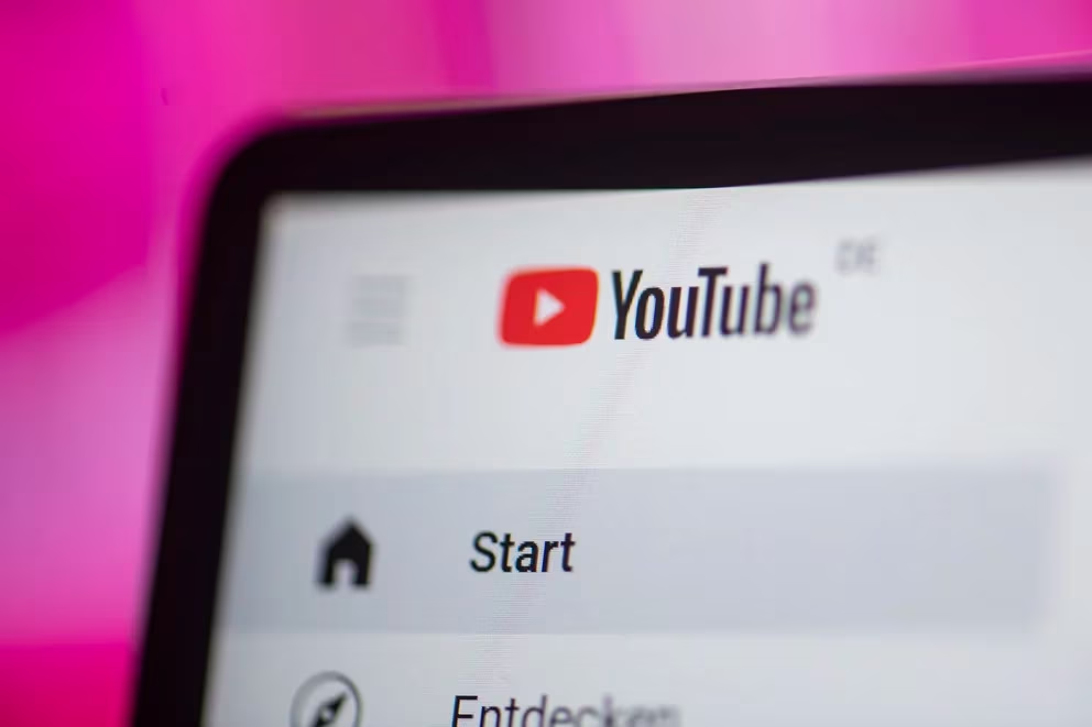Nuevo botón en YouTube permitirá reproducir videos de forma aleatoria