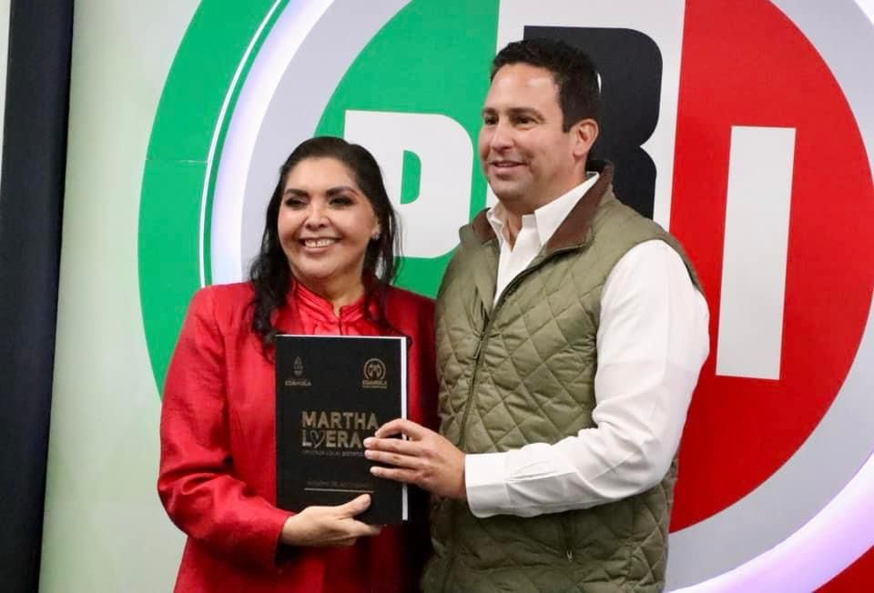 Presenta diputada Martha Loera su informe legislativo