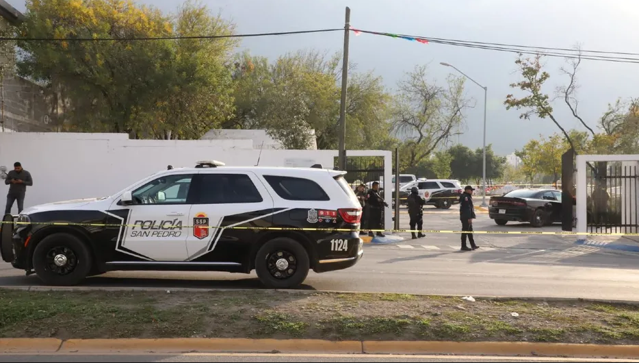 Disputa familiar en panteón de San Pedro deja dos hombres y una niña de 8 años muertos