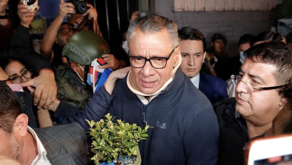 Embajada de México en Ecuador recibe a ex vicepresidente Glas