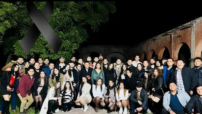 La última fotografía que se tomaron los jóvenes asesinados