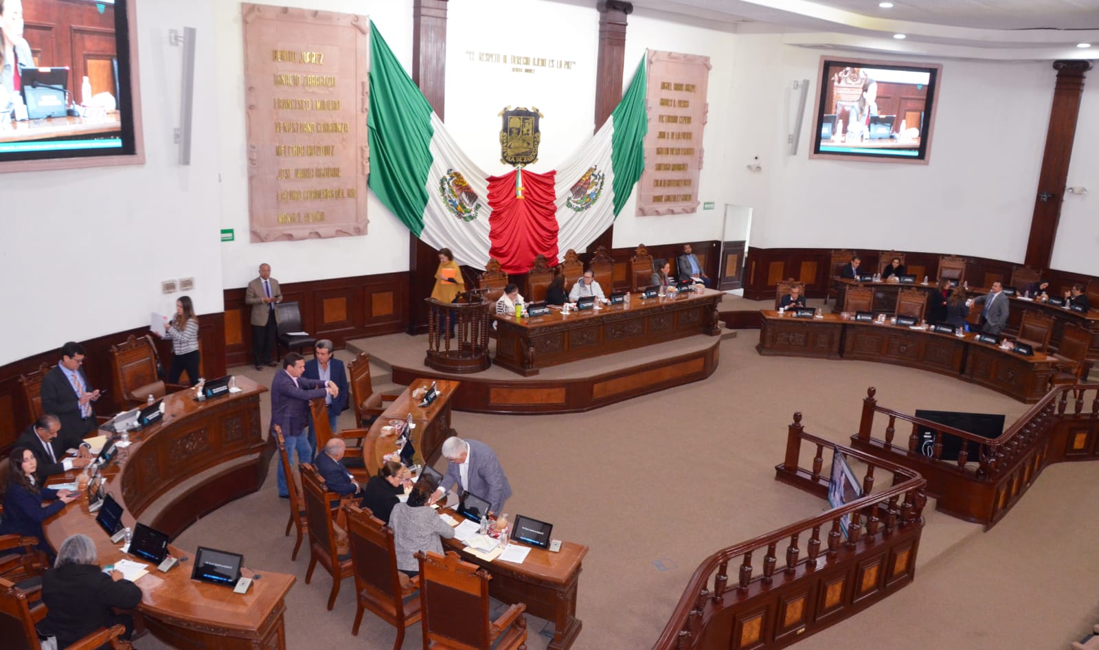 Modifican Ley Orgánica y de Administración Pública