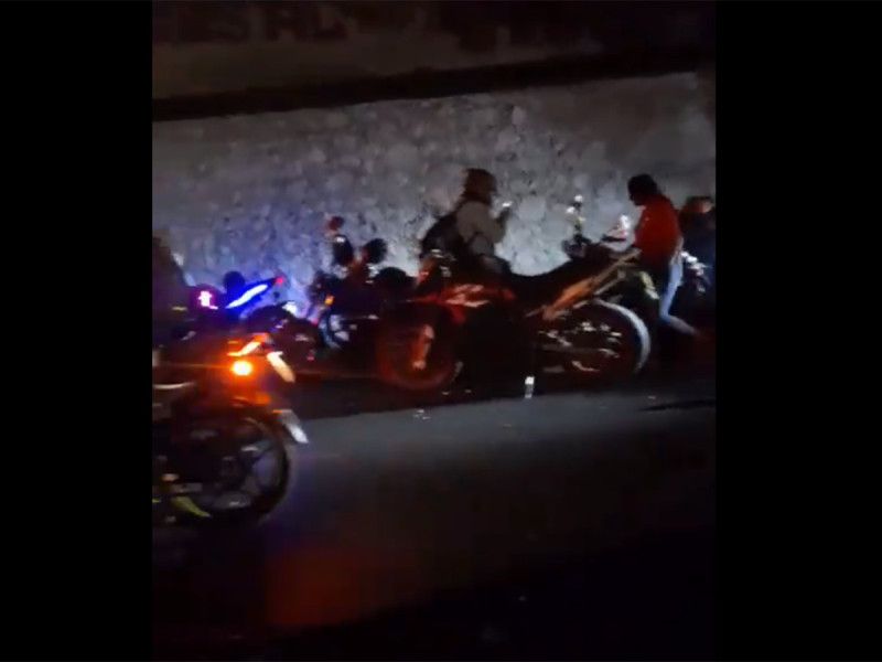 Camioneta arrolla a peregrinos en la México-Puebla; reportan varios muertos