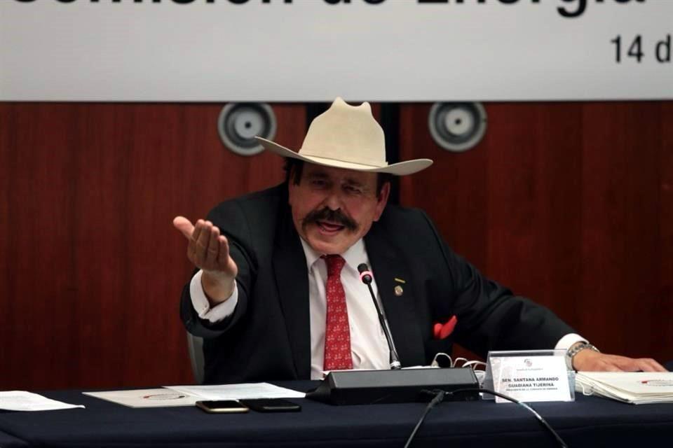 FALLECE ARMANDO GUADIANA TIJERINA
