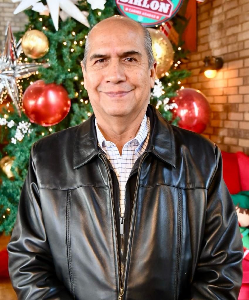 Envía Mario Dávila mensaje navideño