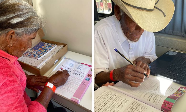 Aprenden a leer y escribir a los 82 años