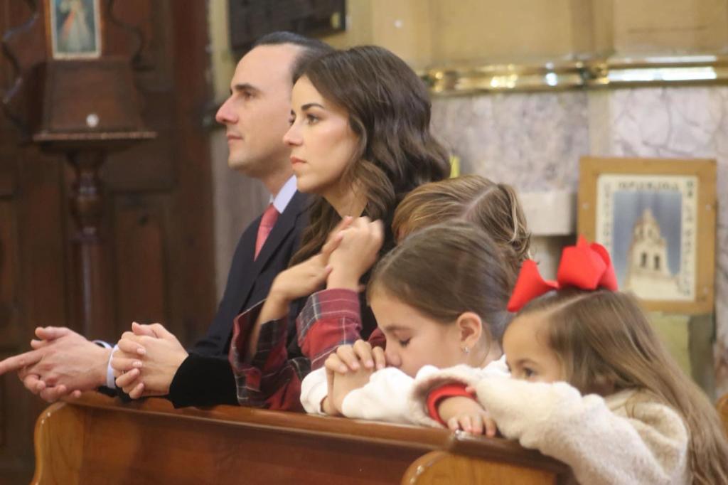 … Y agradece a Dios por nuevo gobierno