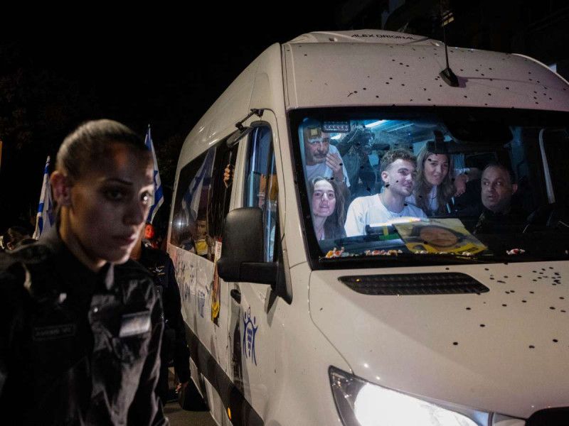 Hamás drogó a rehenes para que parecieran ‘felices’ al ser liberados: funcionaria israelí