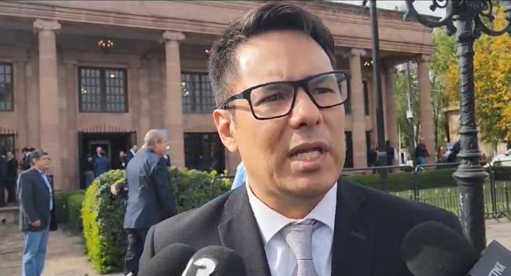 Ya tiene IEC nuevo secretario ejecutivo