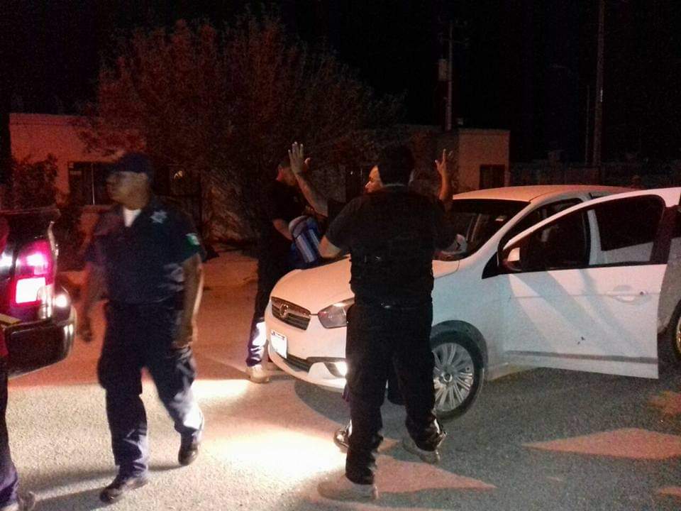 Solitario ladrón roba dinero y una botella