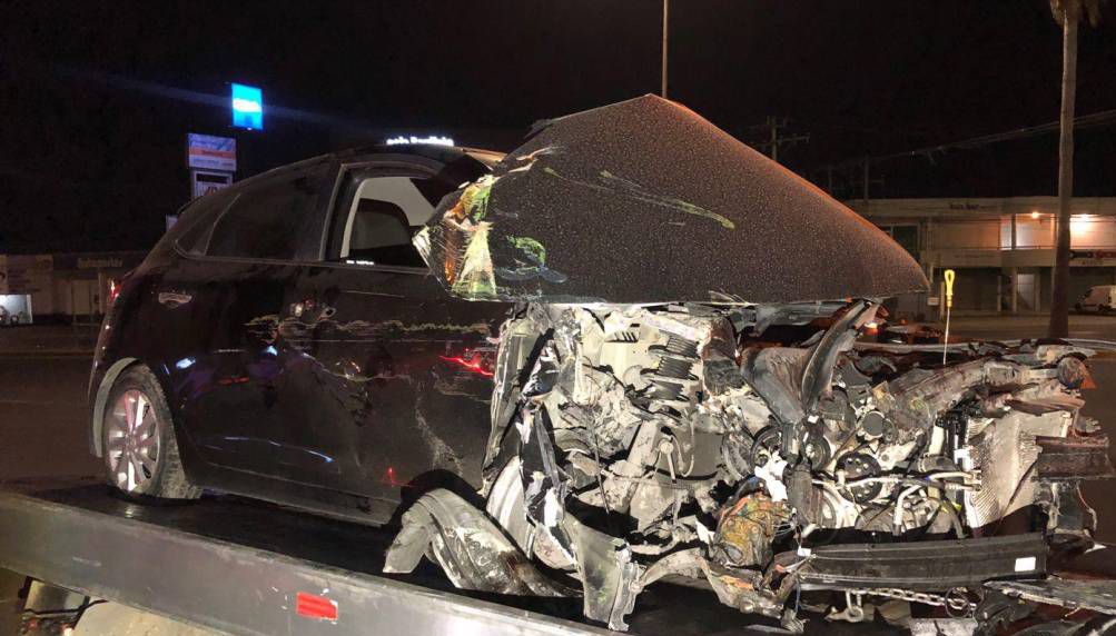 Destruye su coche al norte de Saltillo