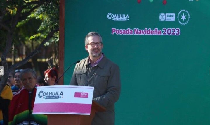 Encabeza nuevo Secretario posada navideña de la SEDU