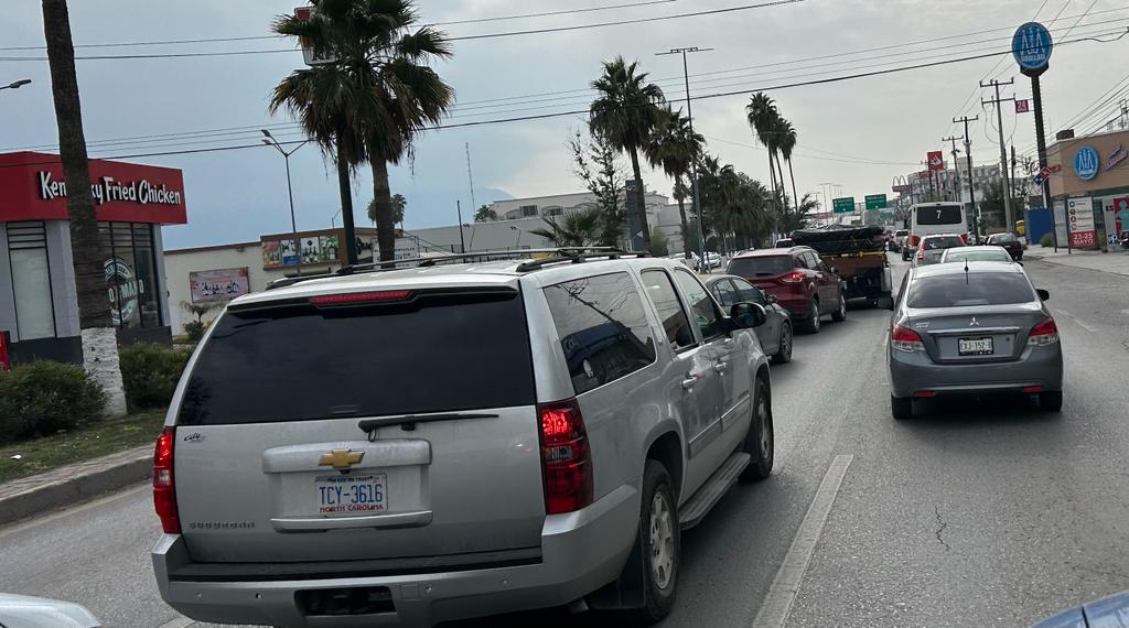 Registra Monclova tráfico intenso… y atrabancado
