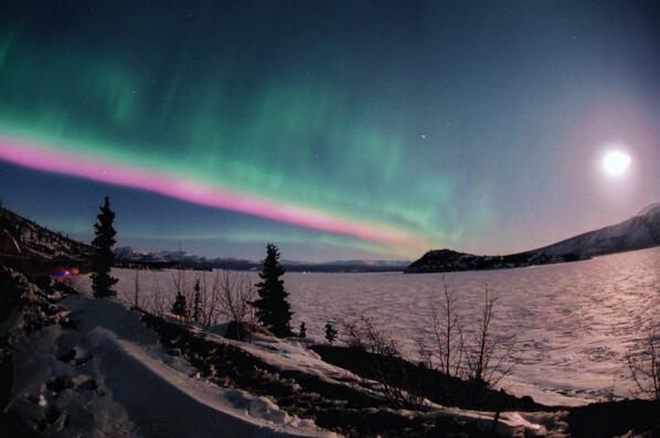 ¿Se verán auroras boreales en la frontera de México?