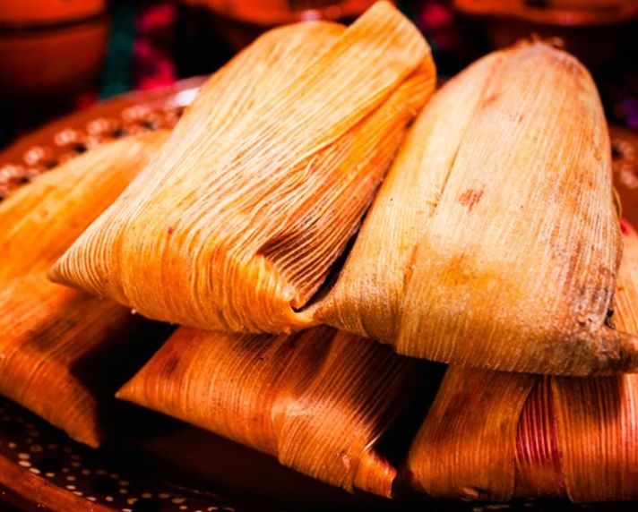 Manjar envuelto en hoja de maíz