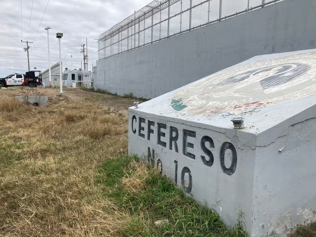 Trasladarán en días a 100 reos al CERESO